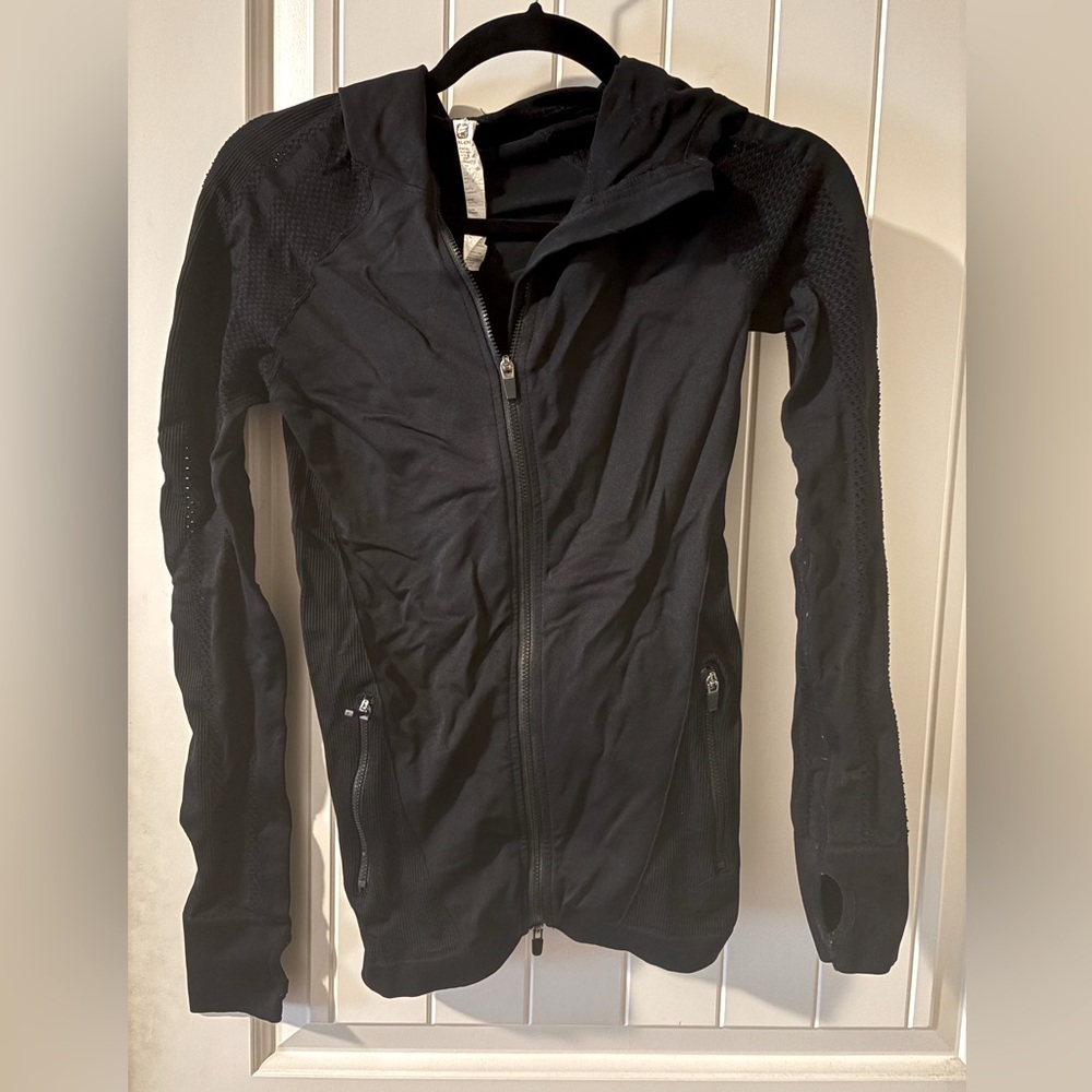 Fabletics Kiley Seamless Hooded Jacket